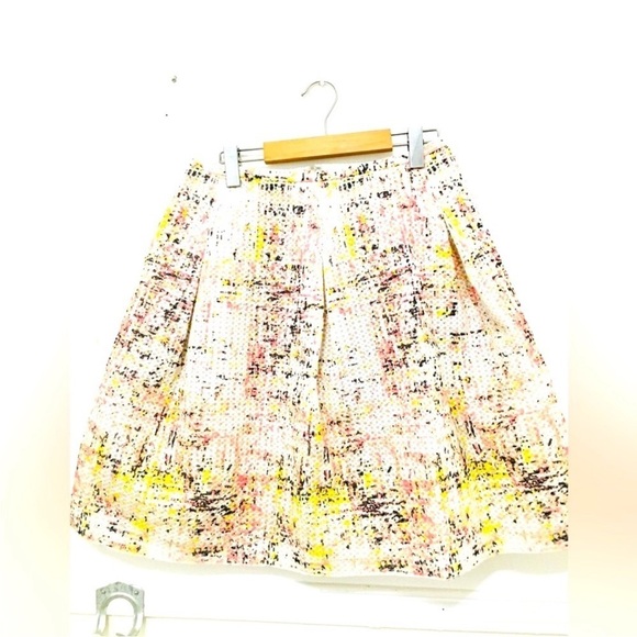 🛍Bundle sale🛍Lord and Taylor mini skirt small - Picture 2 of 7